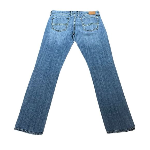 Lucky Brand Medium Wash Sweet ‘N Straight Jeans, Size 6/29R - Picture 2 of 10
